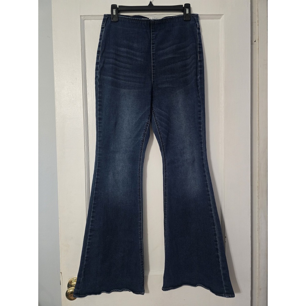 Tinseltown Flare Jeans Pull On High Rise Dark Wash Women's Size 11